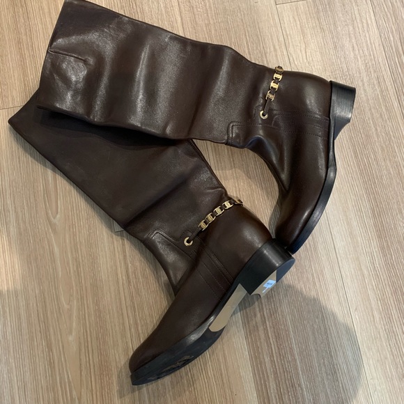 Salvatore Ferragamo leather high knee boots size 7
